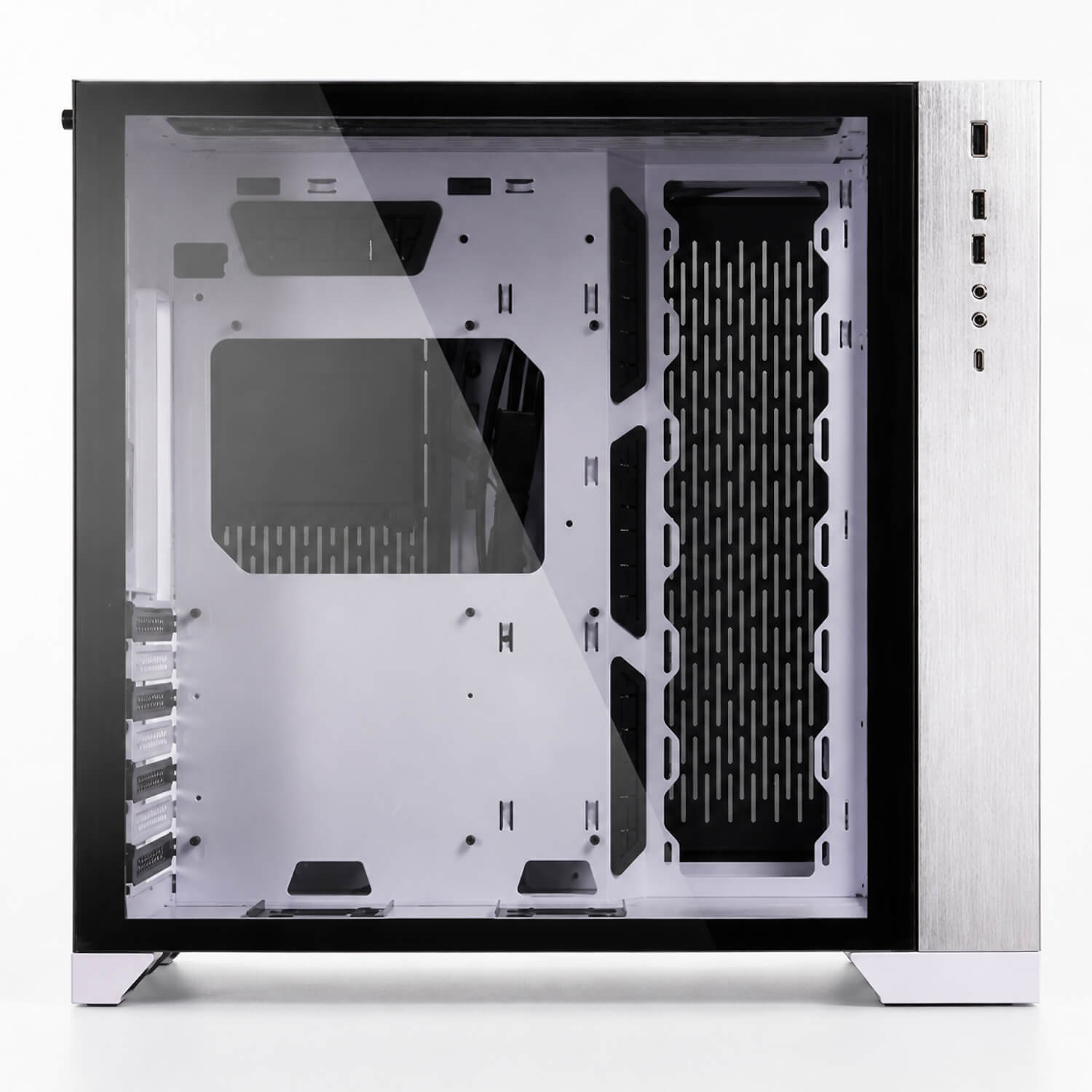 LIAN-LI Full Tower Case PC-011 Dynamic White — image 2